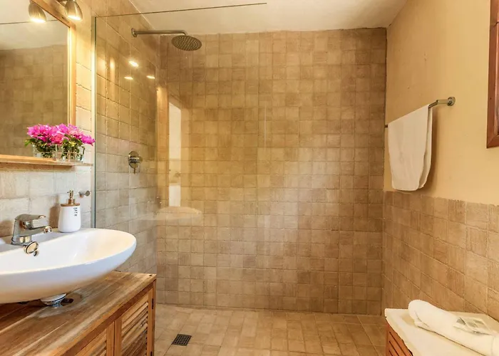 Creus Вілла Польєнса